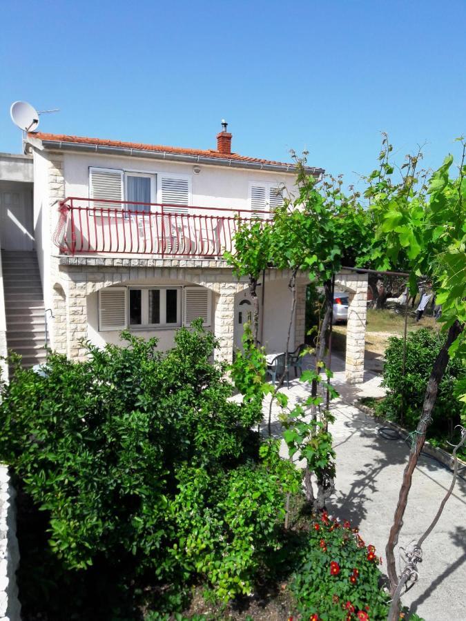 Apartment Bise Rogoznica  Bagian luar foto