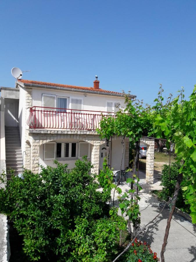 Apartment Bise Rogoznica  Bagian luar foto